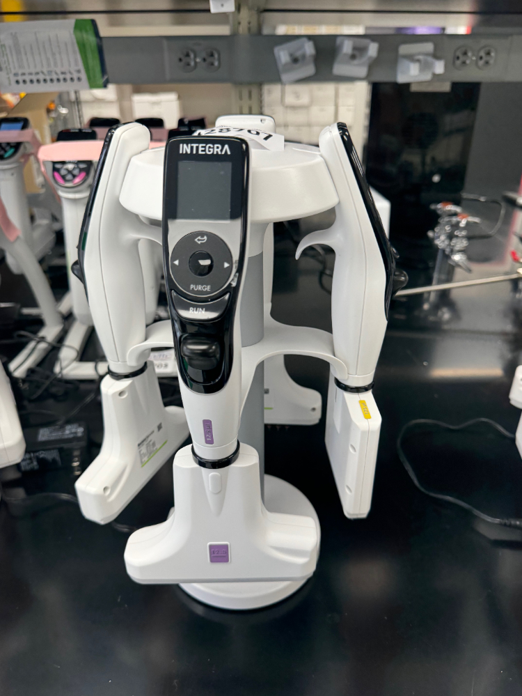 Image of Integra Multichannel Electronic Pipettes - Quantity 4